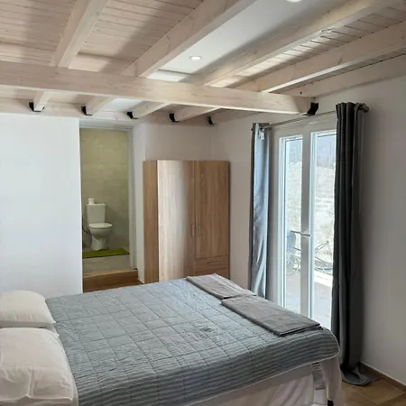 Case de vacanță Alex's Seafront *